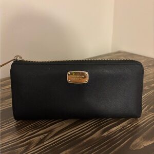 Michael Kors Black Wallet with Gold Logo Plate | Classic Elegant Style